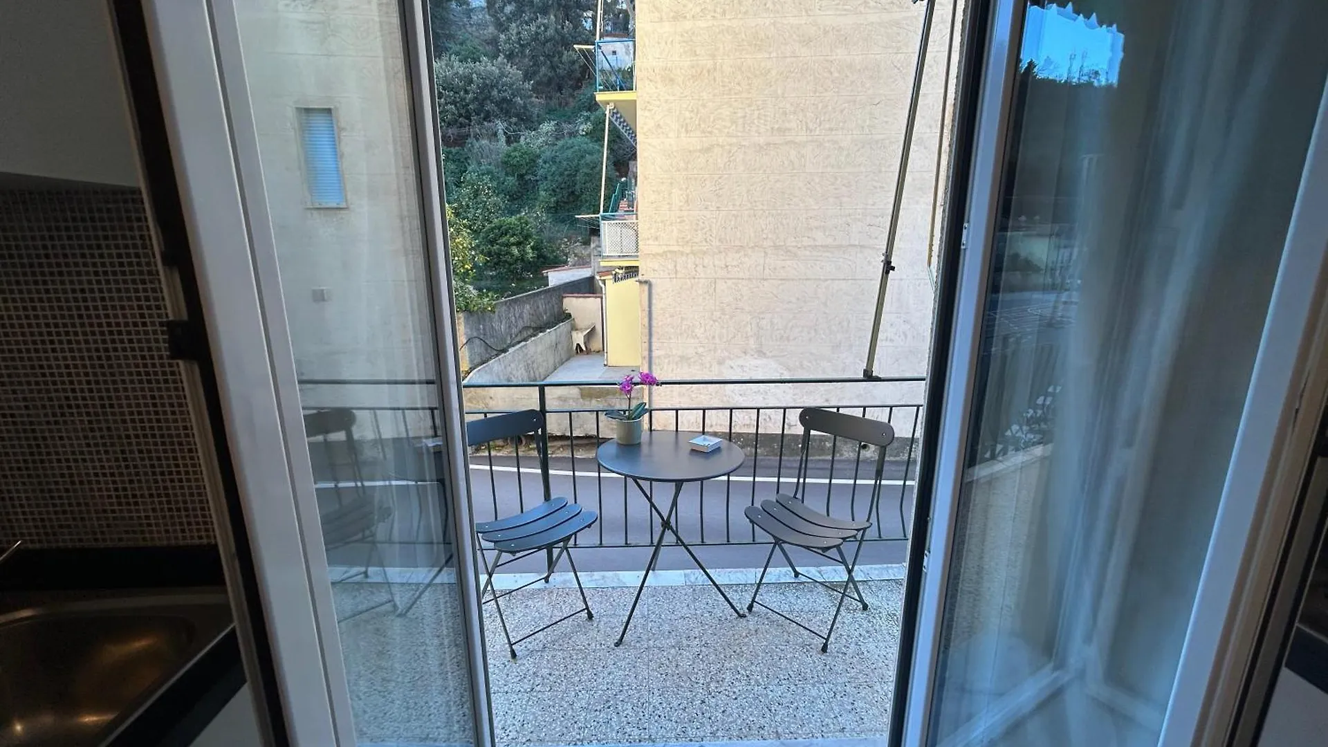 Apartment La Casa Di Noli By Holiday World Italy
